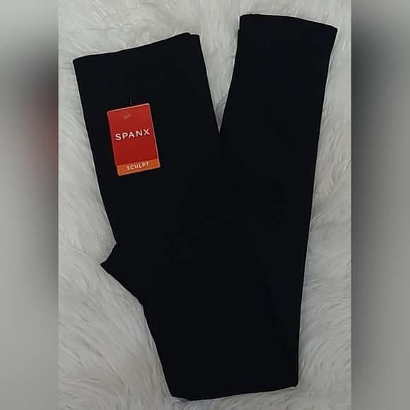 NWT Spanx Seamless Look At Me Now Black High Waist Ankle Length Sculpt Leggings - Picture 4 of 10